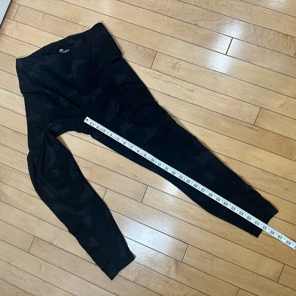 90 DEGREE BY REFLEX Black Camo Camouflage Leggings with side pockets Size Medium - Picture 6 of 7